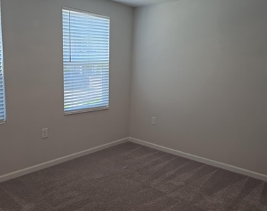 632 Gimari Drive - Photo Thumbnail 3