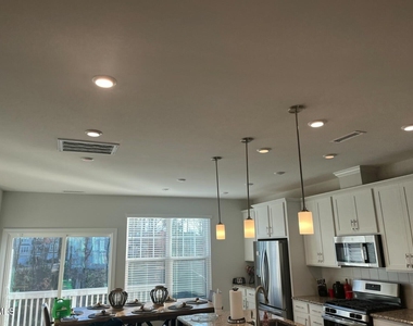 2887 Macintosh Woods Drive - Photo Thumbnail 1