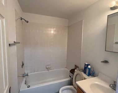 715 N 16th Street - Photo Thumbnail 7