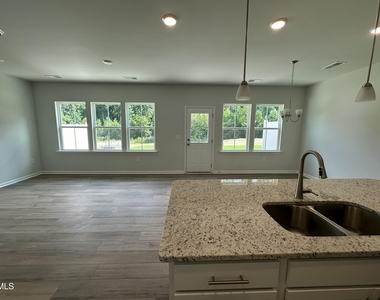 531 Glen Clova Drive - Photo Thumbnail 2