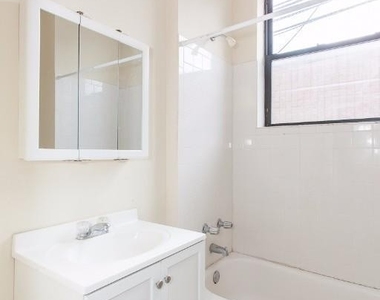 719 W Barry - Photo Thumbnail 6