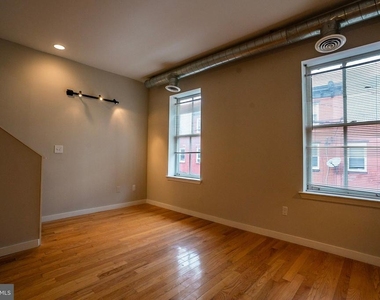 1504 Swain Street - Photo Thumbnail 2