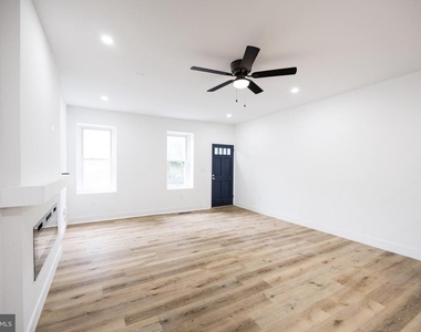 3712 Manayunk Avenue - Photo Thumbnail 2