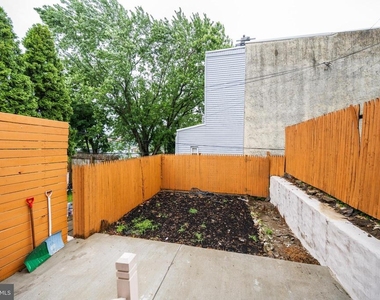 3712 Manayunk Avenue - Photo Thumbnail 11