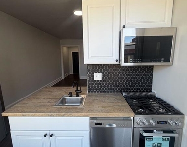 850 N 22nd Street - Photo Thumbnail 1