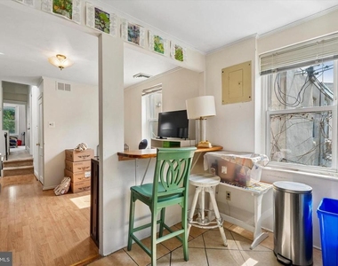 2348 Christian Street - Photo Thumbnail 5