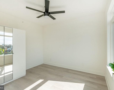 833 Wharton Street - Photo Thumbnail 8