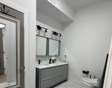 2239 Tasker Street - Photo Thumbnail 31