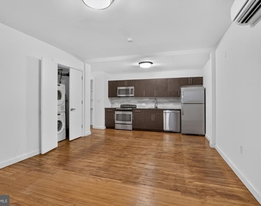 2321 Fitzwater Street - Photo Thumbnail 21