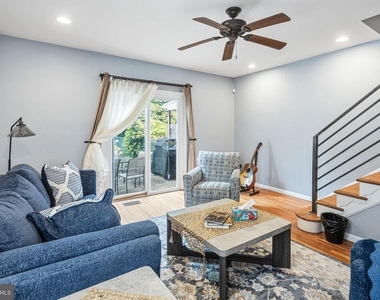 7200 Shalkop Street - Photo Thumbnail 3