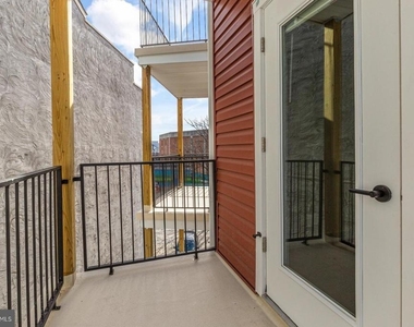 2401 Frankford Avenue - Photo Thumbnail 8