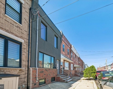 3156 Almond Street - Photo Thumbnail 2