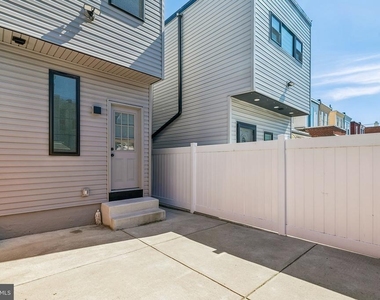 3156 Almond Street - Photo Thumbnail 54