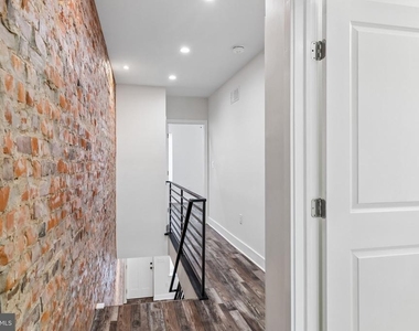 3156 Almond Street - Photo Thumbnail 29