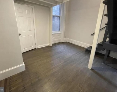2037 Spring Garden Street - Photo Thumbnail 4