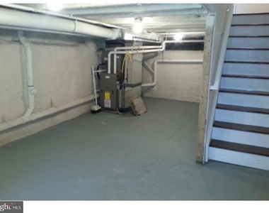 1338 S Bancroft Street - Photo Thumbnail 8