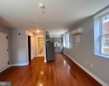 4508 Walnut Street - Photo Thumbnail 3
