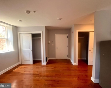 4508 Walnut Street - Photo Thumbnail 10