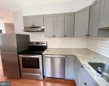 4508 Walnut Street - Photo Thumbnail 8