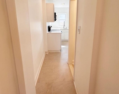 3047 Coral Street - Photo Thumbnail 4