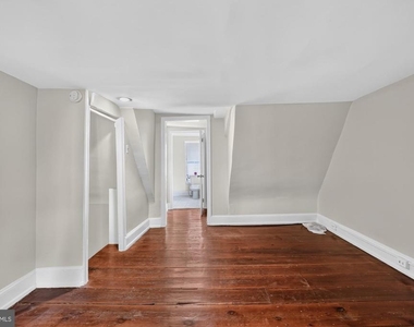 130 Elfreths Alley - Photo Thumbnail 25