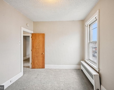 201 N 59th Street - Photo Thumbnail 3