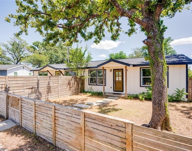 1400 Marcus Pl - Photo Thumbnail 6