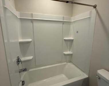 2 Kusy Terrace - Photo Thumbnail 63