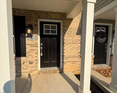 2 Kusy Terrace - Photo Thumbnail 2