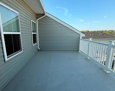 2 Kusy Terrace - Photo Thumbnail 62