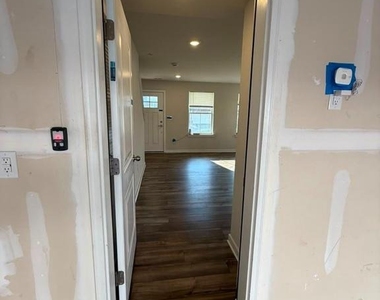 2 Kusy Terrace - Photo Thumbnail 11
