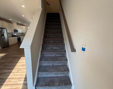 2 Kusy Terrace - Photo Thumbnail 59