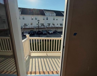 2 Kusy Terrace - Photo Thumbnail 34