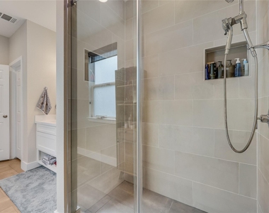 5403 Dimesky Ln - Photo Thumbnail 27