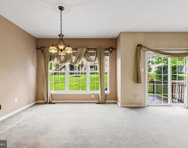 80 Chadwick Circle - Photo Thumbnail 14