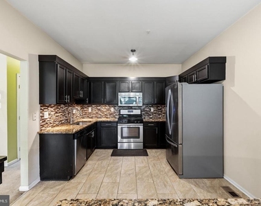 80 Chadwick Circle - Photo Thumbnail 16