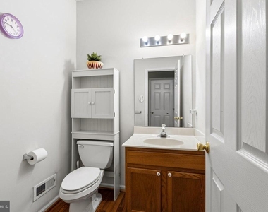 80 Chadwick Circle - Photo Thumbnail 21