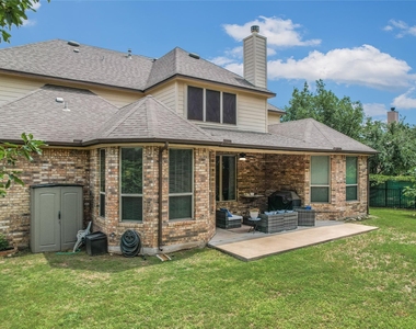 223 Lake Como Dr - Photo Thumbnail 31