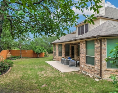 223 Lake Como Dr - Photo Thumbnail 27