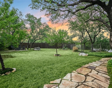 223 Lake Como Dr - Photo Thumbnail 32