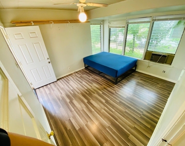 4902 Caswell Ave - Photo Thumbnail 24