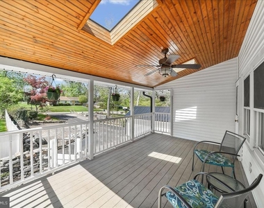 225 Chestnut Street - Photo Thumbnail 17