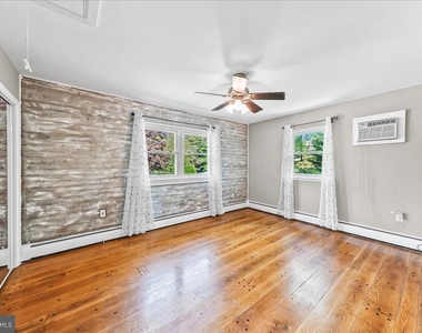 225 Chestnut Street - Photo Thumbnail 20