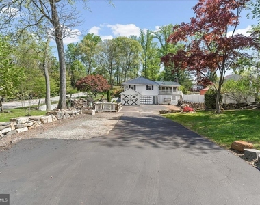 225 Chestnut Street - Photo Thumbnail 42
