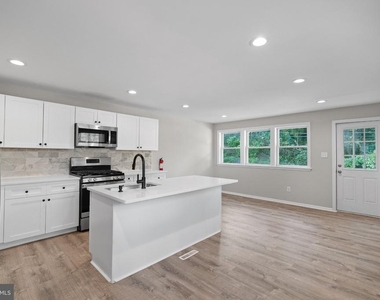 205 Juniper Road - Photo Thumbnail 2