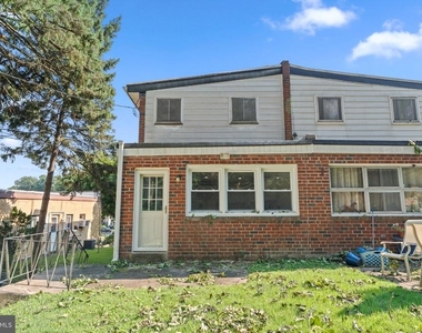 205 Juniper Road - Photo Thumbnail 27
