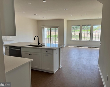 330 Milton Stamp Drive - Photo Thumbnail 4