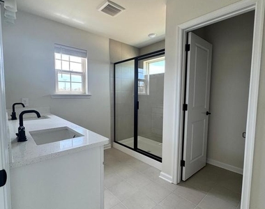 330 Milton Stamp Drive - Photo Thumbnail 16