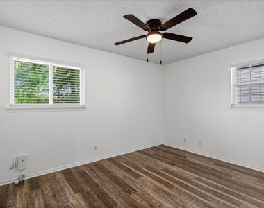 3415 Willowrun Dr - Photo Thumbnail 21