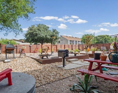 3415 Willowrun Dr - Photo Thumbnail 5